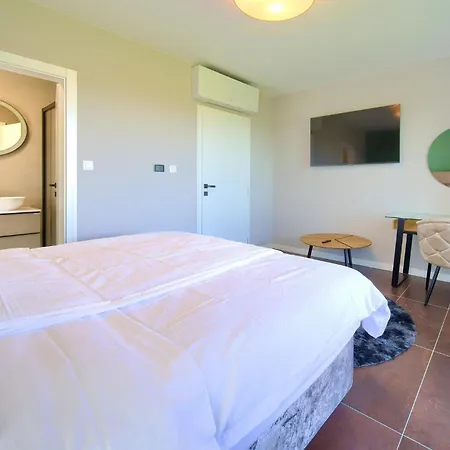 Stunning In With Sauna