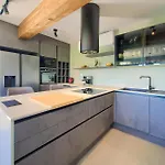 Cozy In With Sauna Vrh (Krk)