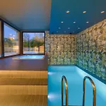 Semesterbostad Cozy In With Sauna Vrh (Krk)
